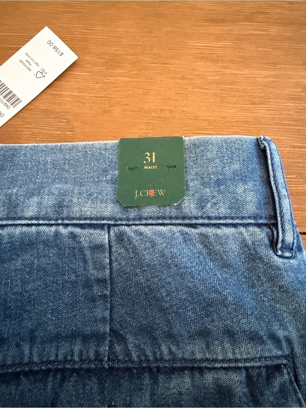 J.Crew Men’s Relaxed Pleated Chambray Shorts Nineties Wash Size 31 NWT